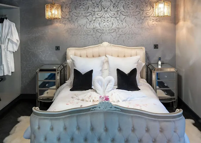 Bowers Mill Aparthotel
